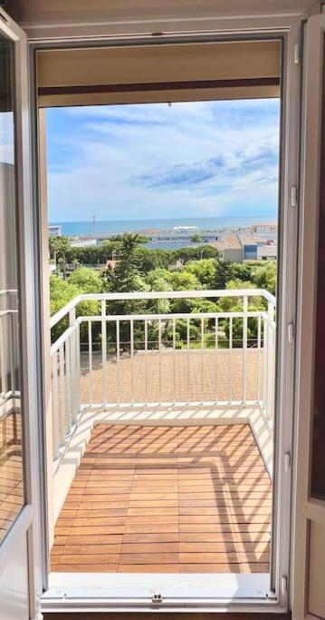 Apartment Spacieux T3 Terrasse Vue *